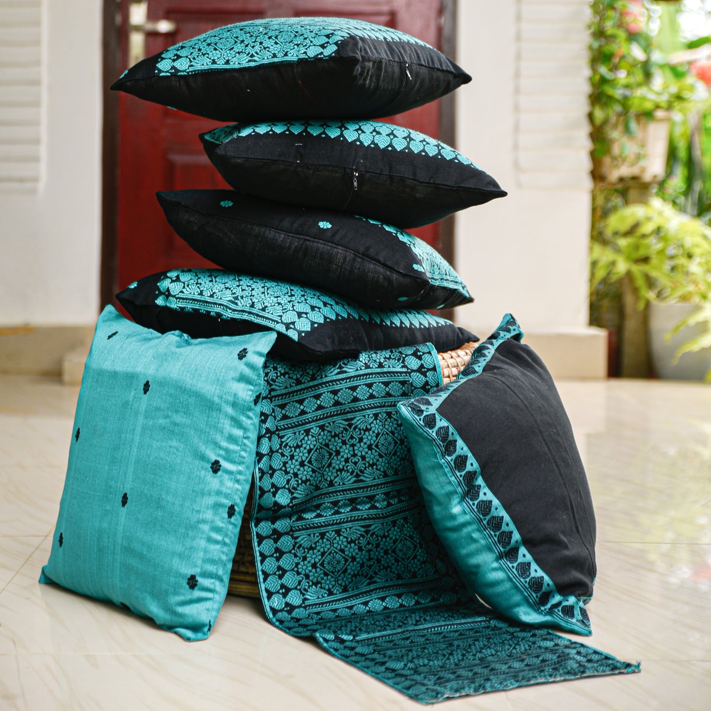 Green & Black Cushion Cover Set with Runner