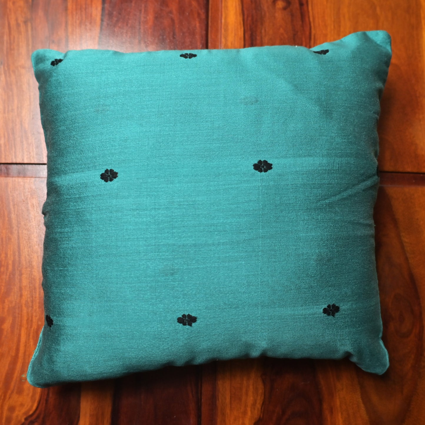 Green & Black Cushion Cover Set with Runner