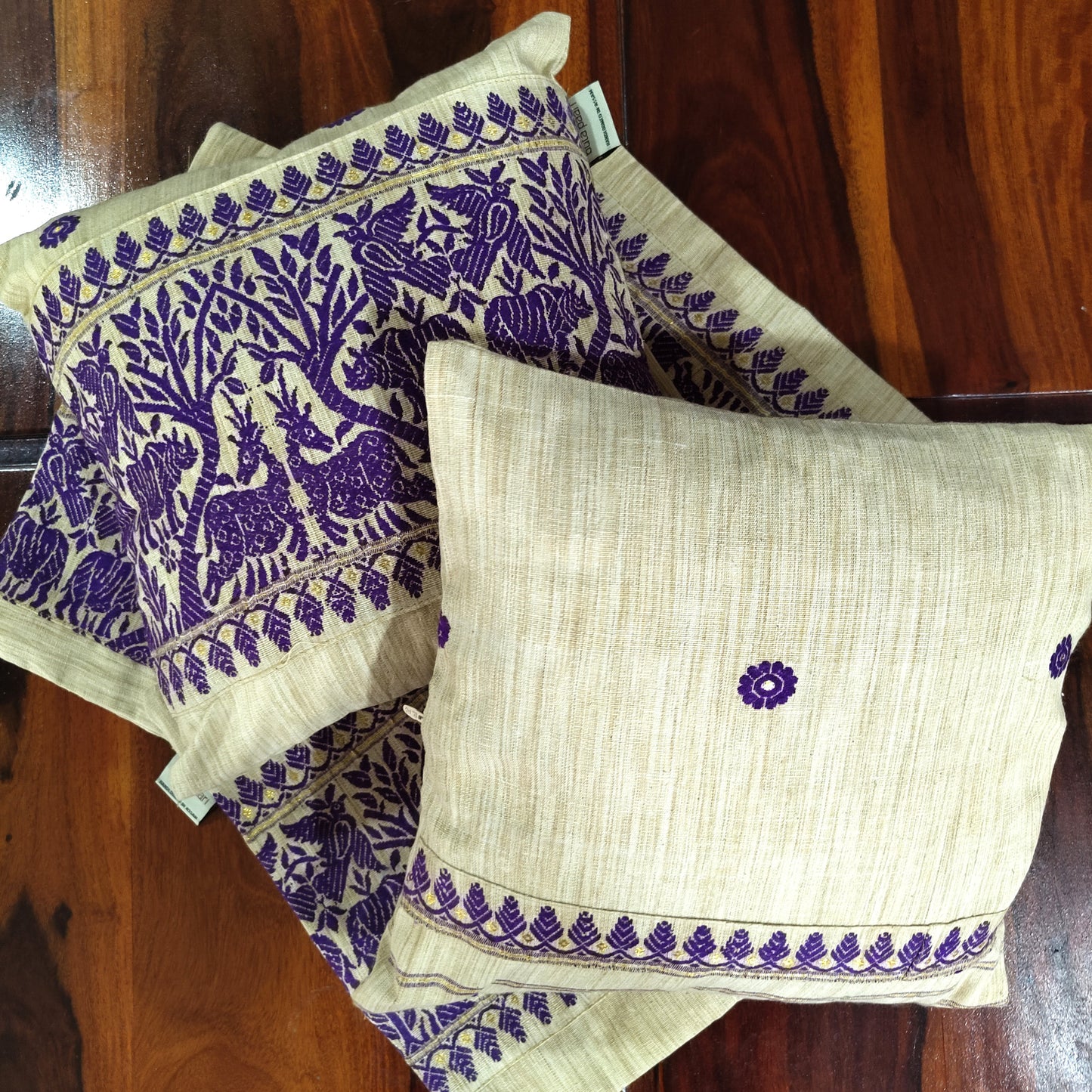 Kaziranga cushion covers set