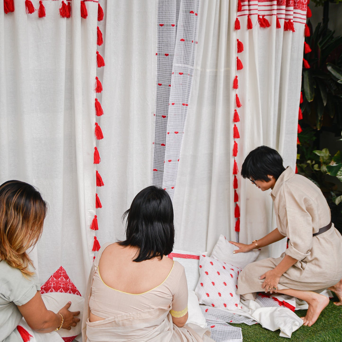 White & Red Gos Buta Curtain