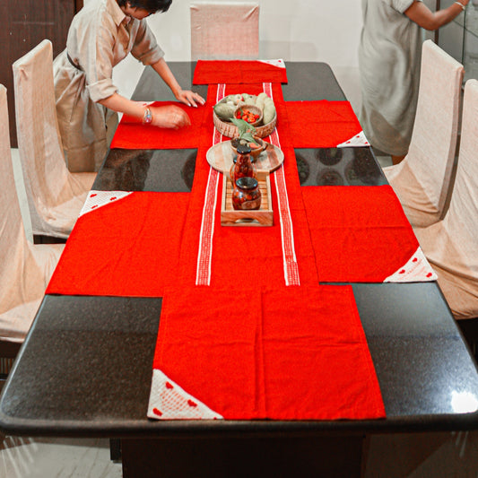 Red Dinning Set